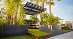 Pergola avec toile coulissante pour le Manakara Beach Club